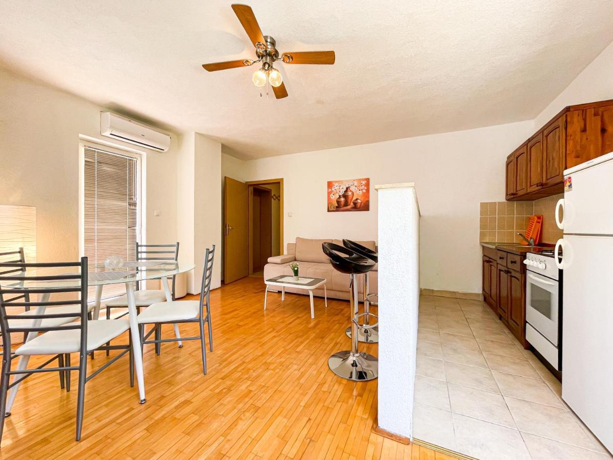 Vacation Rentals Croatia Split Buitenkant foto